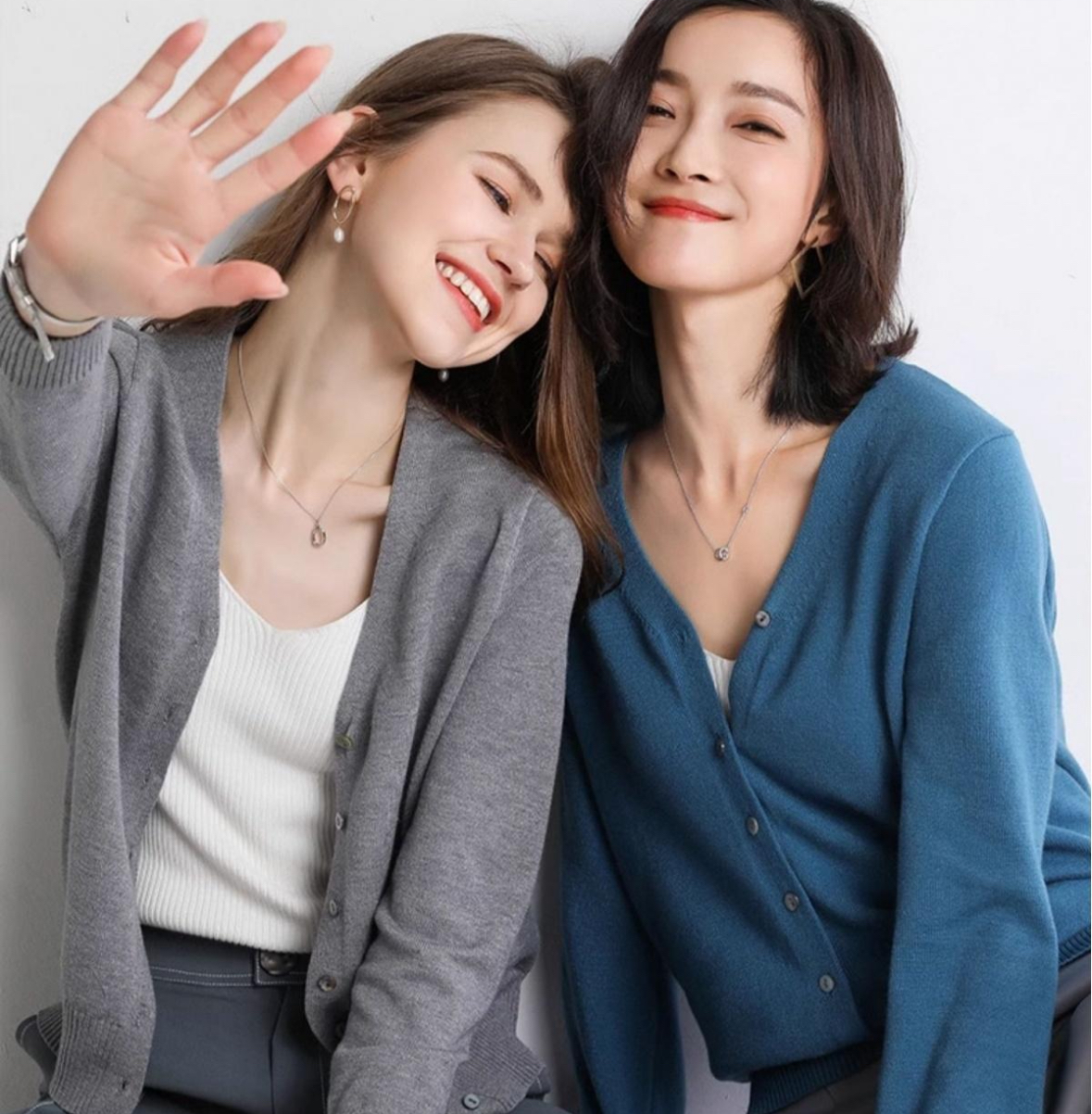 롱런템 브이넥 가디건